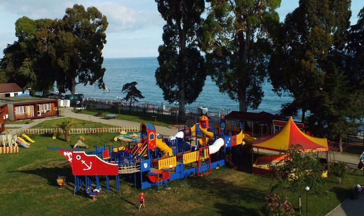 Отель "Анакопия Клаб"